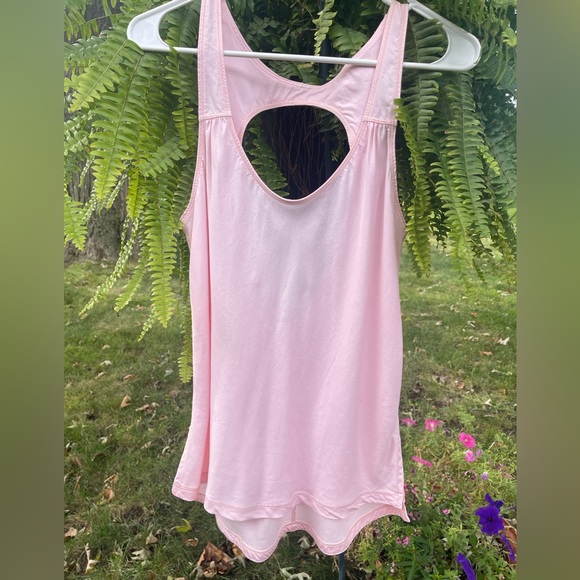 Lululemon Athletica Peace of Mind Tank Top with Keyhole Back in Pink size 6 - Picture 3 of 14